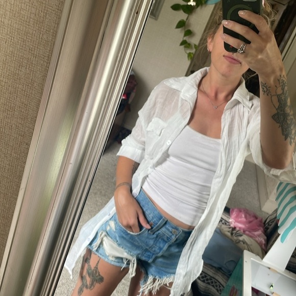 Zoye Chen White Gauzy Button-Up Flowy Swim Coverup - Picture 15 of 16